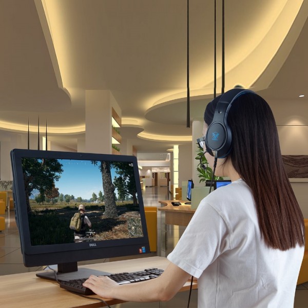 Masacegon H-10 is a primary kind of gaming headset, which brings you vivid sound field, sound clarity, sound shock feeling, capable of various games. Its super soft Over-ear pads is more comfortable for long time wear